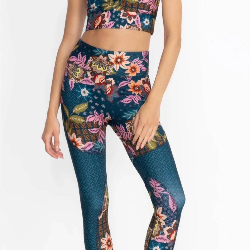 NWT Johnny Was JWLA Delfino Bee Active High Waist Leggings Retail $210 Sz M- XL - Picture 3 of 5